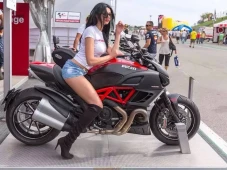 Ducati Siap Bikin si...