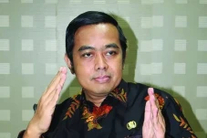 Kontroversi Nikah Beda...