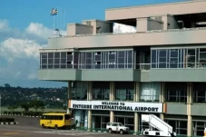 2 Bandara di Dunia yang...