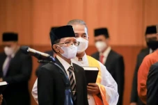 Guru Besar Antropologi...