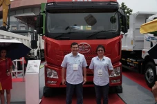 Gaya Makmur Mobil Bawa...