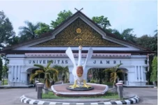Kemendikbudristek Angkat...