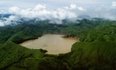 Kamerun Dikepung Danau-danau...
