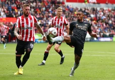 Hasil Arsenal vs Brentford:...