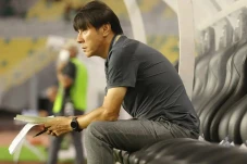 Shin Tae-yong Hapus...