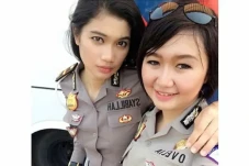 3 Polwan Termuda Jadi...