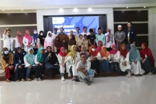 Rayakan Dies Natalis...