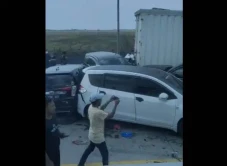 Penampakan 10 Kendaraan...