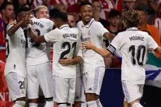 Hasil Atletico vs Real...