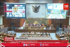 DPR Sahkan RUU Pelindungan...
