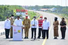 Presiden Jokowi Dinilai...
