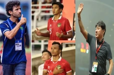 Robi Darwis dan Kakang...