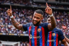 Memphis Depay Kesal...