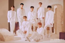 Profil WayV, Boyband...