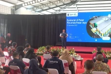 Anies Minta Direksi...