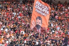 Alasan Keamanan, Polisi...