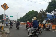 Flyover Kopo Mulai Dioperasikan,...