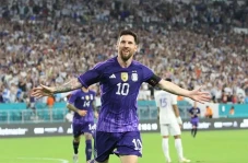 Lionel Messi Kepincut...