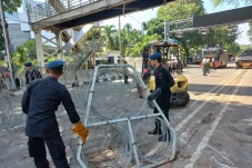 Massa Aksi Bubar, Polisi...