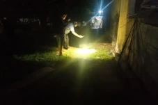 Saksi Lihat Korban Ledakan...