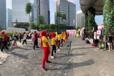 V Radio Gelar Let’s...