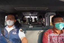 Jadi Sopir Angkot Mikrotrans...