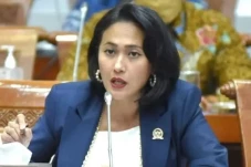 Golkar Optimistis Dapat...