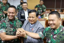 Rekatkan Jenderal Andika...