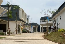 Kawasan Pinggiran Banten...
