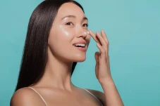 4 Merek Skincare yang...