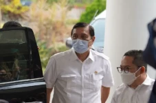 Luhut Bocorkan Kendala...