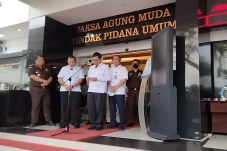 Kasus KSP Indosurya,...