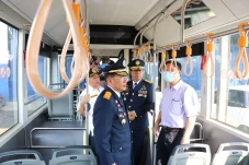 Bus Listrik Transportasi...