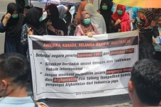 Ratusan Pengungsi Afganistan...