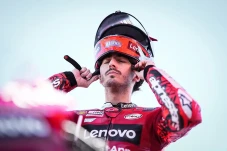 Francesco Bagnaia Dipusingkan...