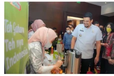 Dorong Investasi di...