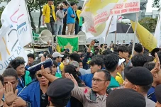 Demo BEM SI Kerakyatan...