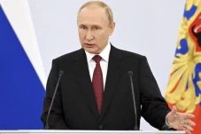 Putin Serukan Kiev Kembali...