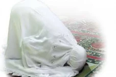 Benarkah Dagu Wanita...