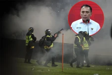 Iwan Bule Didesak Mundur...