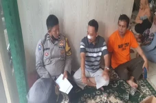 Usai Sarapan, Pria di...
