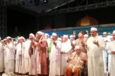 Benarkah Roh Nabi Muhammad...