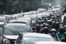 Urai Kemacetan, F-PKS...