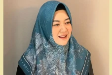 7 Artis Alih Profesi...
