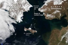 Keunikan Pulau Diomede...