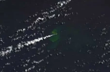Foto Satelit Rekam Kelahiran...