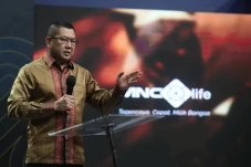 Beri Motivasi ke Sales...