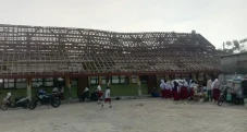 Atap Kelas III SDN Bunisari...