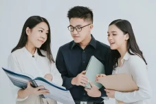 Kuliah di UNPAR, Ada...