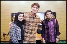 Rhoma Irama Blak-blakan...